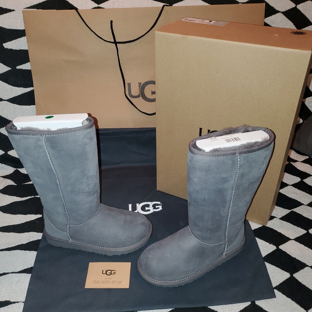 Kid boots
